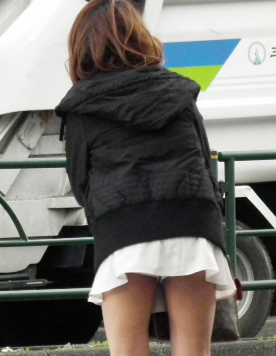 eroangle3373_09