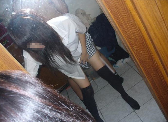【素人ハメ撮りエロ画像】知性的な女も理性崩壊して感じまくるSEXがコレ！エロ過ぎてチンポ汁枯れそうｗｗｗｗ その1