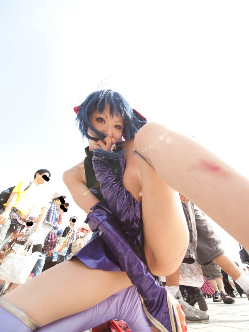 【コミケエロ画像】これはシコリレベル高い！自らオナニーのオカズにされる過激なコスプレイヤーが集まるコミケエロ画像 その4