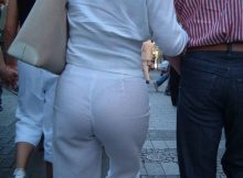 パンティーライン透け透けの女性のお尻ってセクシー！街中で興奮してしまうエッチな透けパン画像