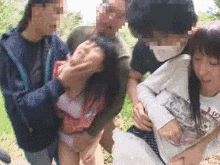 閑静な住宅街で起きた少女集団暴行事件がやばい…白昼堂々中出しする輪姦GIF画像